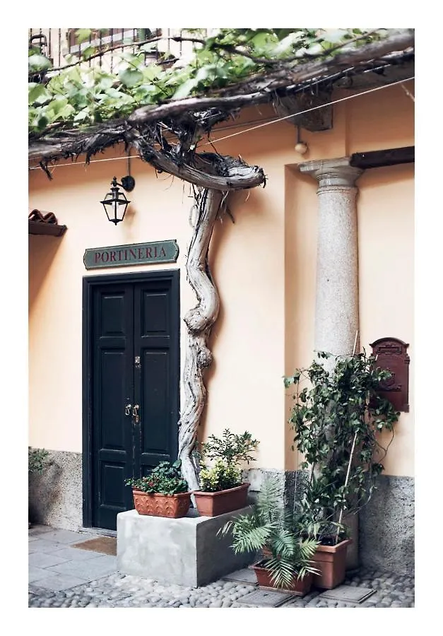 Taking A Walk In The Beating Heart Of Navigli Apartment Milan 0*,