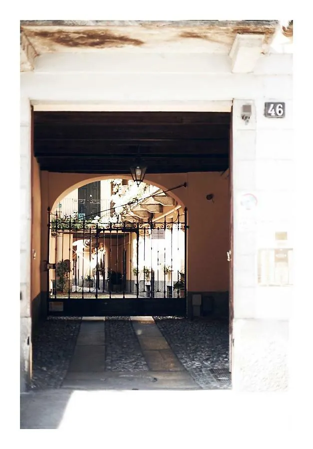 Taking A Walk In The Beating Heart Of Navigli Apartment Milan 0*,